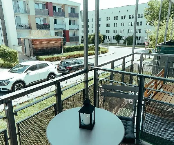 Modern Und Gemuetlich Ggue. Uni-passau, Tg-stellplatz, Balkon Appartamento *